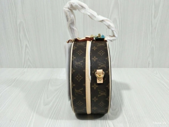 Affordable Vuitton Louis PETITE BOITE CHAPEAU 0722